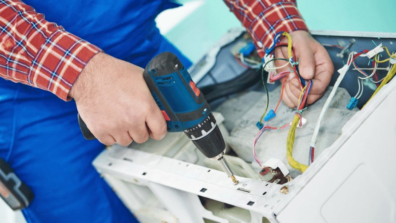 Bayrampaşa Demirdöküm Demirdöküm çamaşır makinesi kart tamiri – Su almama arızası orijinal parça ile giderildi. - Teknik servis örneği